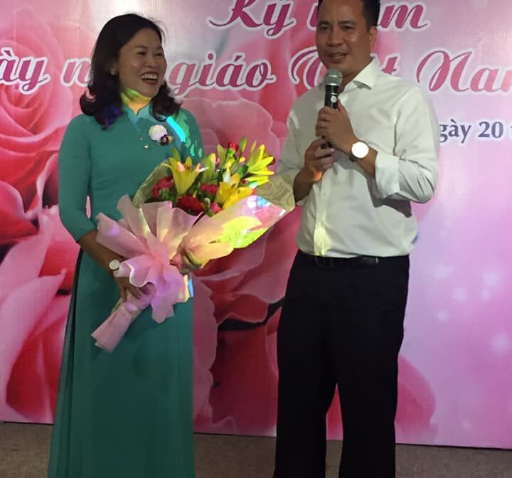 Tưng bừng Lễ Kỷ niệm ngày Nhà giáo Việt Nam 20-11 của trường mầm non Tứ Liên.