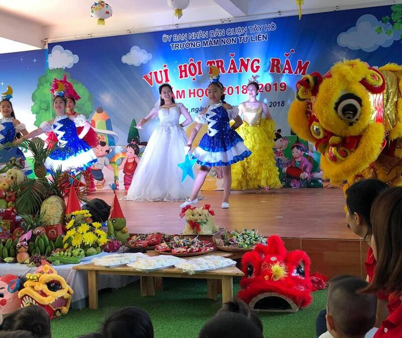Trường mầm non Tứ Liên tổ chức Tết Trung Thu
