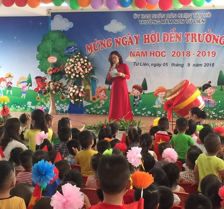 Trường Mầm Non Tứ Liên tưng bừng tổ chức lễ khai giảng năm học mới