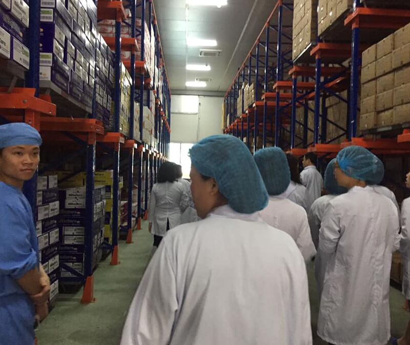 Tham quan dây chuyền  sản xuất sữa của Công ty Sữa Nutricare.