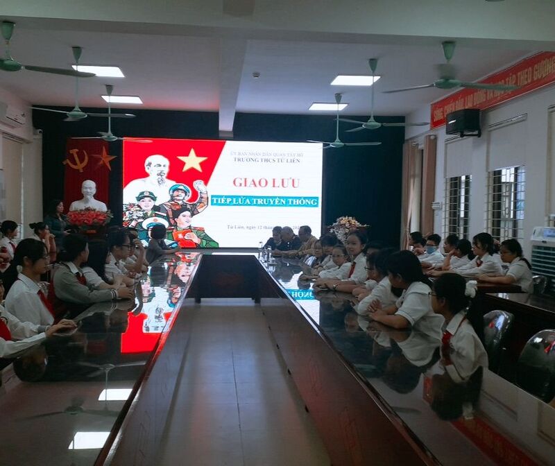 Giao lưu tiếp lửa truyền thống