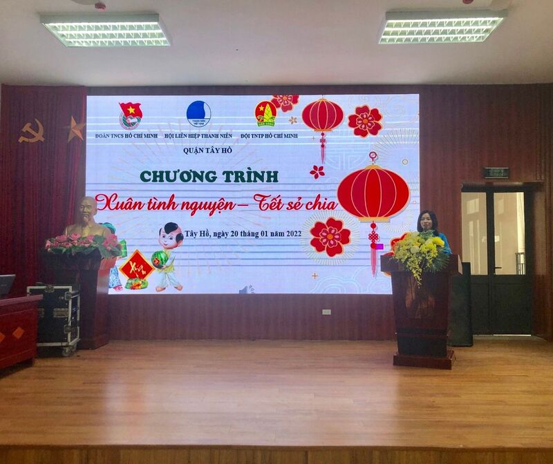 Chương trình "Xuân tình nguyện - Tết sẻ chia"