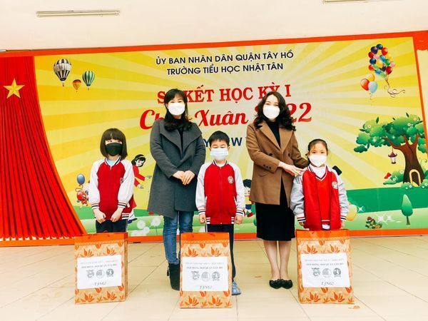 ​  XUÂN SUM VẦY - TẾT SẺ CHIA   ​