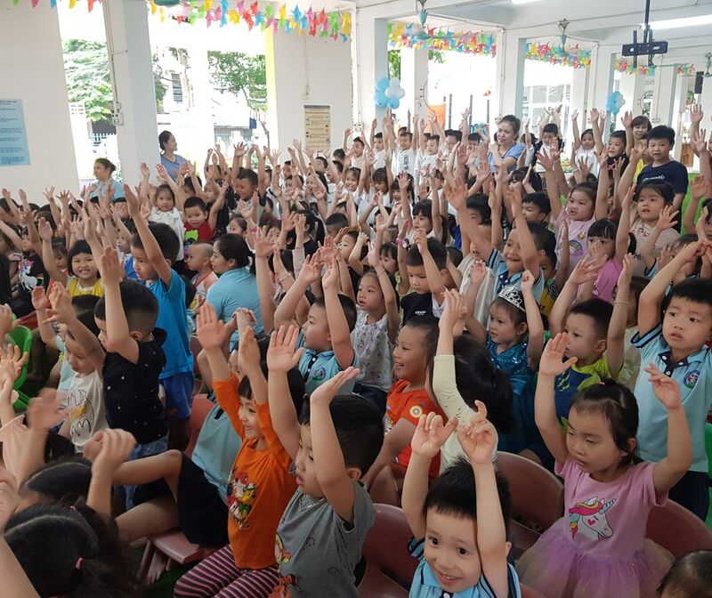 🎠🎠🎠TRƯỜNG MN TỨ LIÊN TỔ CHỨC CHO CÁC CON HỌC SINH XEM BIỂU DIỄN NGHỆ THUẬT