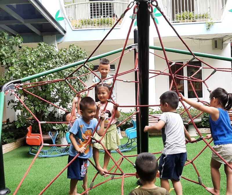 mỗi ngày đến trường MN Tứ Liên thật là vui