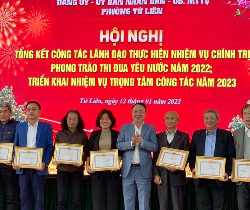 Chúc mừng  Trường Mầm non Tứ Liên đã đạt danh hiệu Tập thể hoàn thành tốt nhiệm vụ trong phong trào thi đua yêu nước phường Tứ Liên, Chi bộ hoàn thành tốt nhiệm vụ năm 2022.