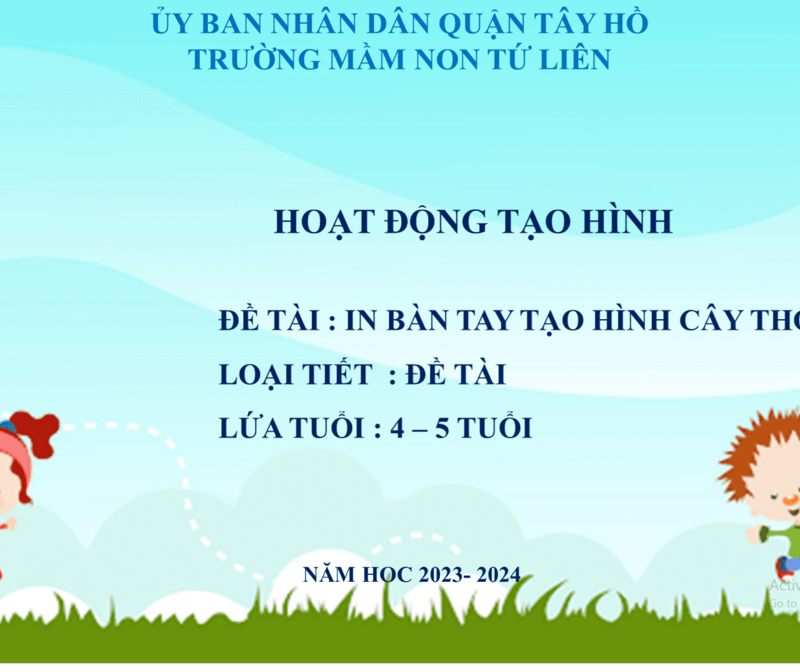 Tạo hình: In bàn tay tạo hình cây thông Noel