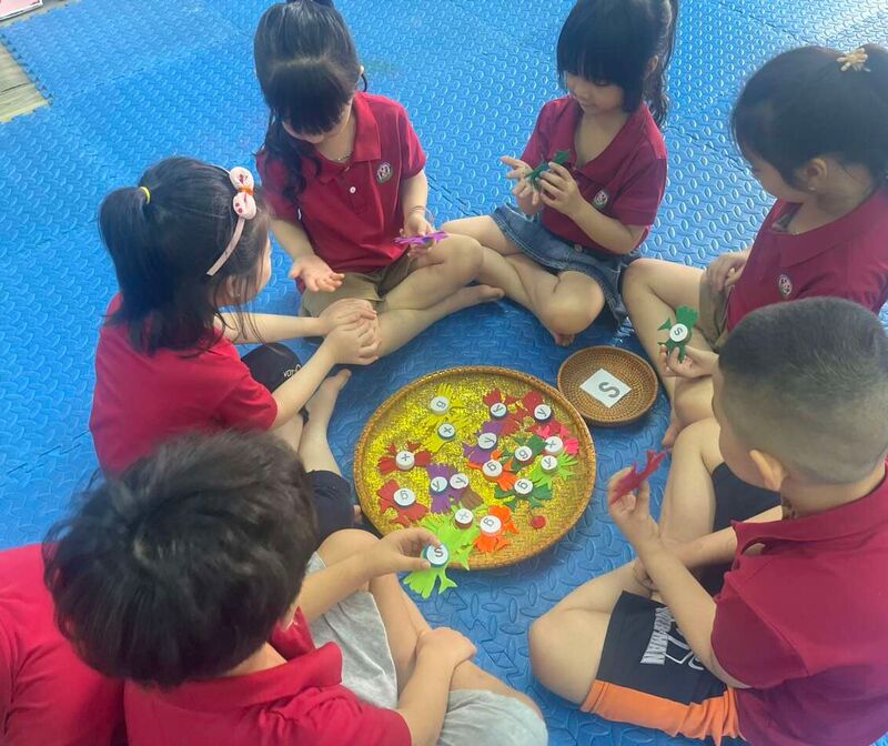 Cùng học chữ cái với lớp A5 nào !!!