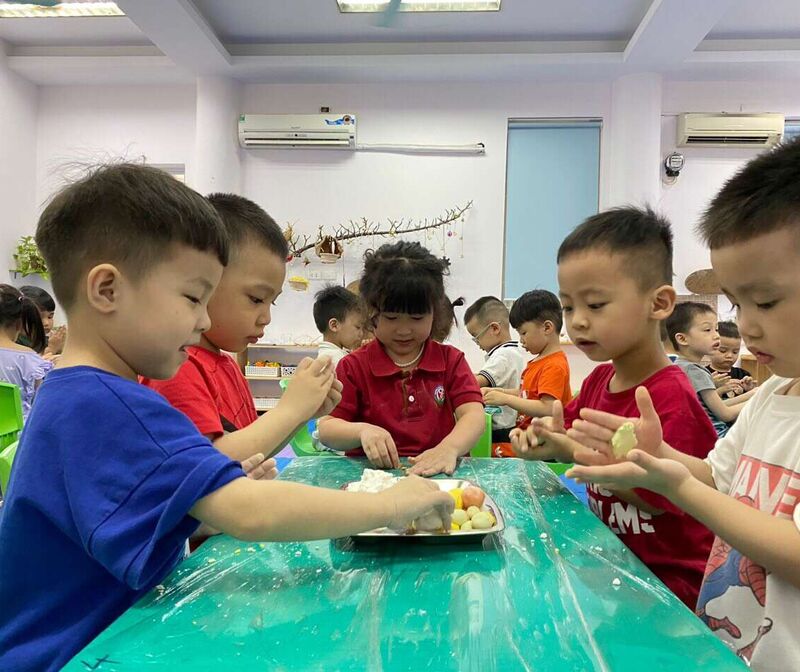 Khối MGB với tết Hàn Thực