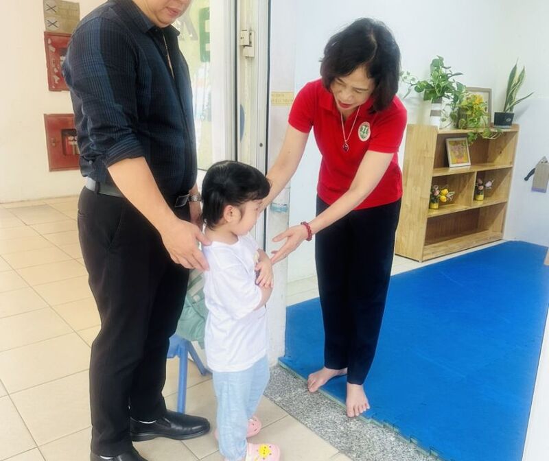 Chào đón các bé tới trường sau những ngày nghỉ hè