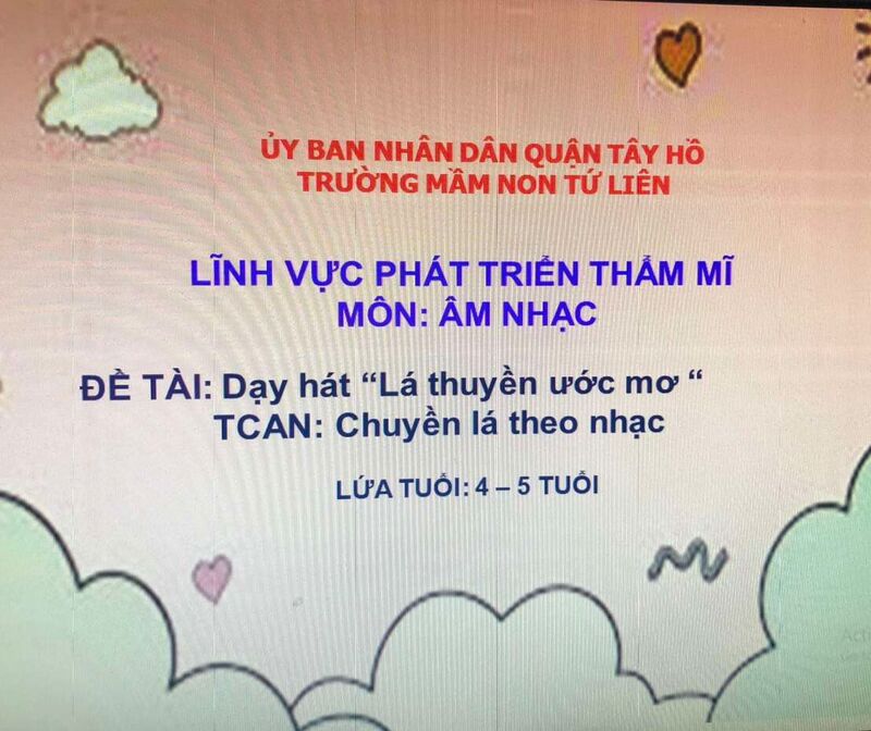 Hoạt động âm nhạc : NDTT: Dạy VĐMH”Lá thuyền ước mơ” TCAN: Chuyền lá theo nhạc. .