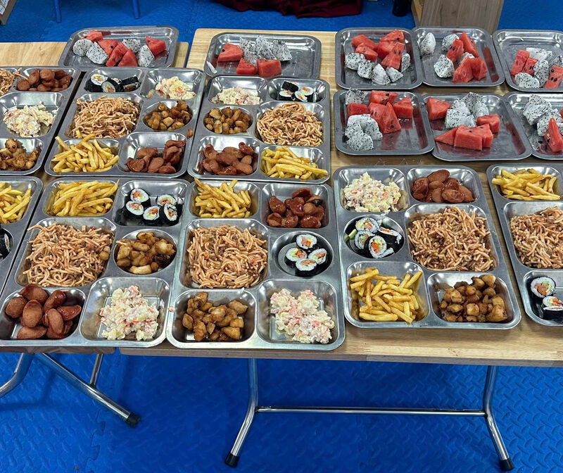 Các bé trường Mầm non Tứ Liên tham gia chuỗi hoạt động chào mừng ngày Nhà giáo Việt Nam 20-11