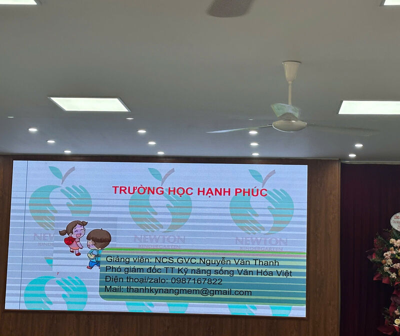 TRƯỜNG MẦM NON TỨ LIÊN PHỐI HỢP VỚI TRƯỜNG MẦM NON XUÂN LA TỔ CHỨC LỚP BỒI DƯỠNG VỀ XÂY DỰNG TRƯỜNG HỌC HẠNH PHÚC- KỸ NĂNG ỨNG XỬ