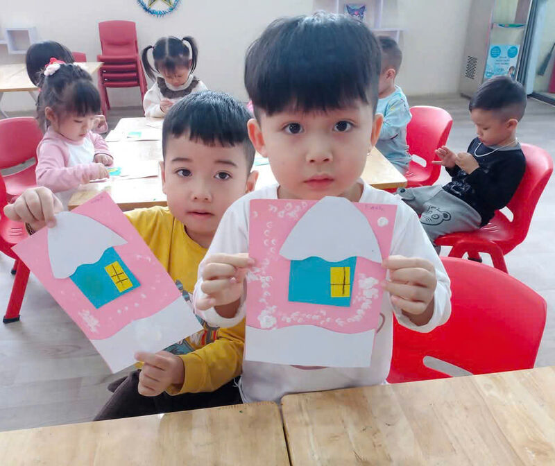 Các bạn nhỏ lớp MGB-C4 đã sáng tạo ra ngôi nhà tuyết, cây thông Noel thật đẹp và đáng yêu   ❤❤❤