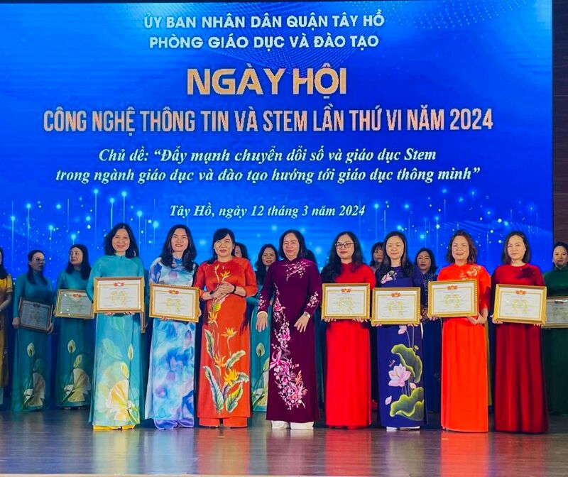 ✨🌸Ngày hội CNTT và STEM lần thứ VI năm 2024 quận Tây Hồ🍀