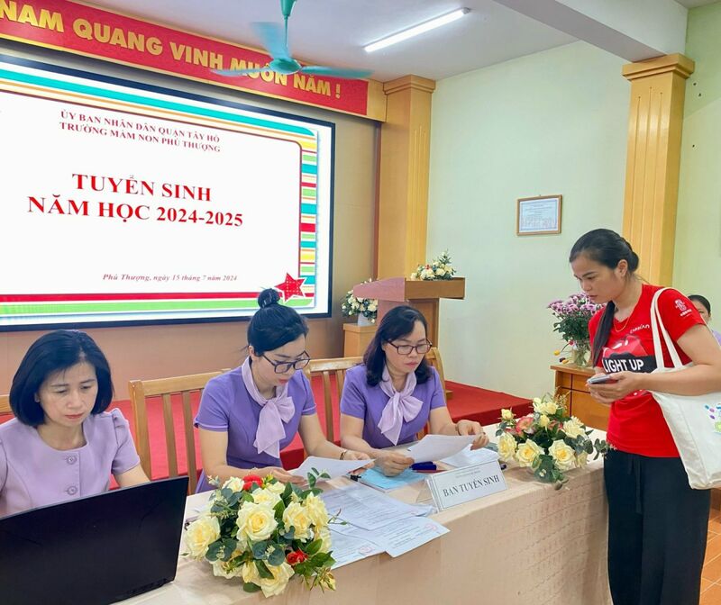 NHỮNG NGÀY ĐẦU TRONG CÔNG TÁC TUYỂN SINH NĂM HỌC MỚI 2024-2025 CỦA TRƯỜNG MẦM NON PHÚ THƯỢNG