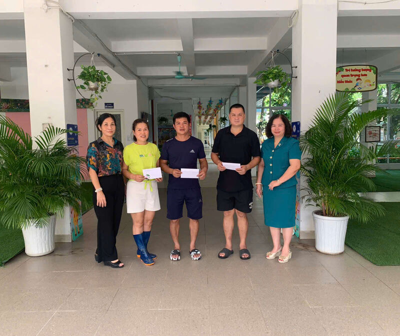 Trưởng phòng Giáo Dục &amp; Đào tạo quận Tây hồ kiểm tra công tác khắc phục hậu quả lũ lụt tại trường Mầm non Tứ Liên