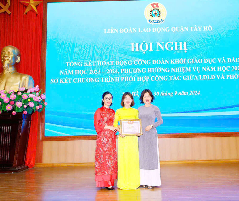 CÔNG ĐOÀN TRƯỜNG MẦM NON TỨ LIÊN THAM GIA HỘI NGHỊ TỔNG KẾT HOẠT ĐỘNG CÔNG ĐOÀN KHỐI GIÁO DỤC NĂM HỌC 2023-2024. PHƯƠNG HƯỚNG NHIỆM VỤ NĂM HỌC 2024-2025