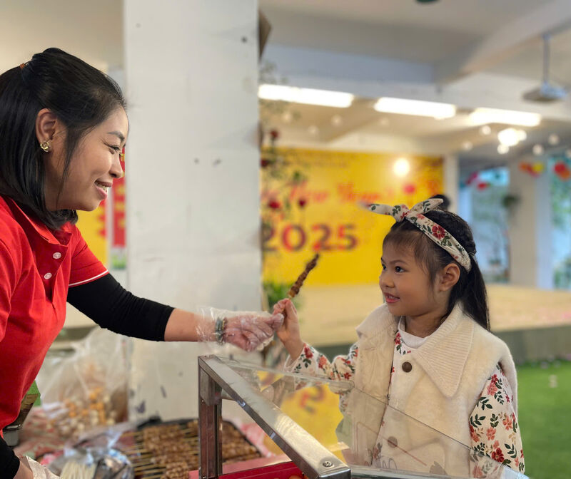 RỘN RÀNG HỘI CHỢ XUÂN ẤT TỴ 2025 TẠI TRƯỜNG MẦM NON TỨ LIÊN