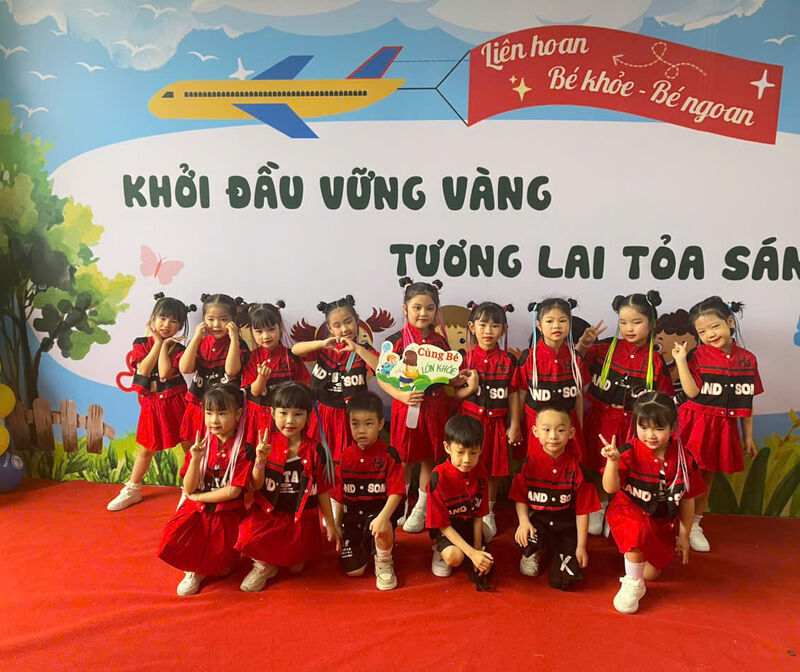 TRƯỜNG MẦM NON TỨ LIÊN THAM GIA LIÊN HOAN BÉ KHỎE BÉ NGOAN CẤP HỌC MẦM NON QUẬN TÂY HỒ NĂM HỌC 2024- 2025