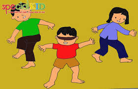 VĐCB: Chạy nhấc cao đùi-  ôn chuyền bóng qua đầu, qua chân- TC Bịt mắt bắt dê