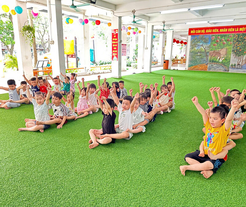 TRỞ VỀ TUỔI THƠ CÙNG CÁC TRÒ CHƠI DÂN GIAN VỚI CÁC BÉ MẪU GIÁO NHỠ