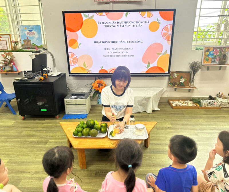 Hè vui hết ý với Workshop pha chế nước giải khát tại trường 🌈