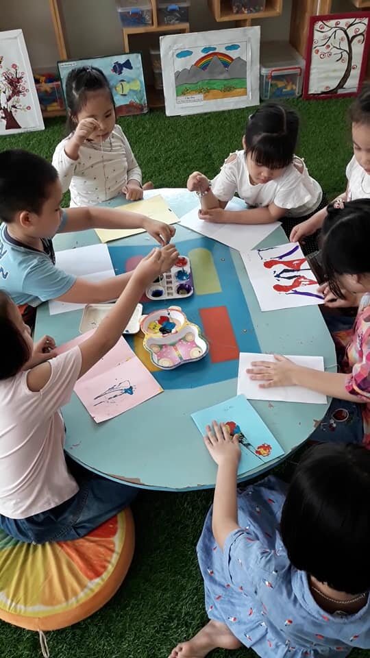 Trải nghiệm vẽ tranh bằng dây