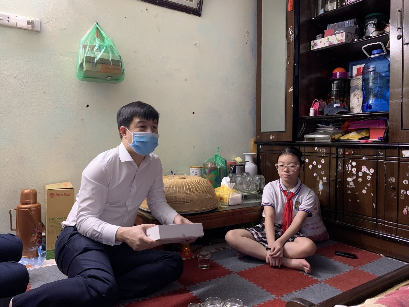 Đồng hành cùng em đến trường.