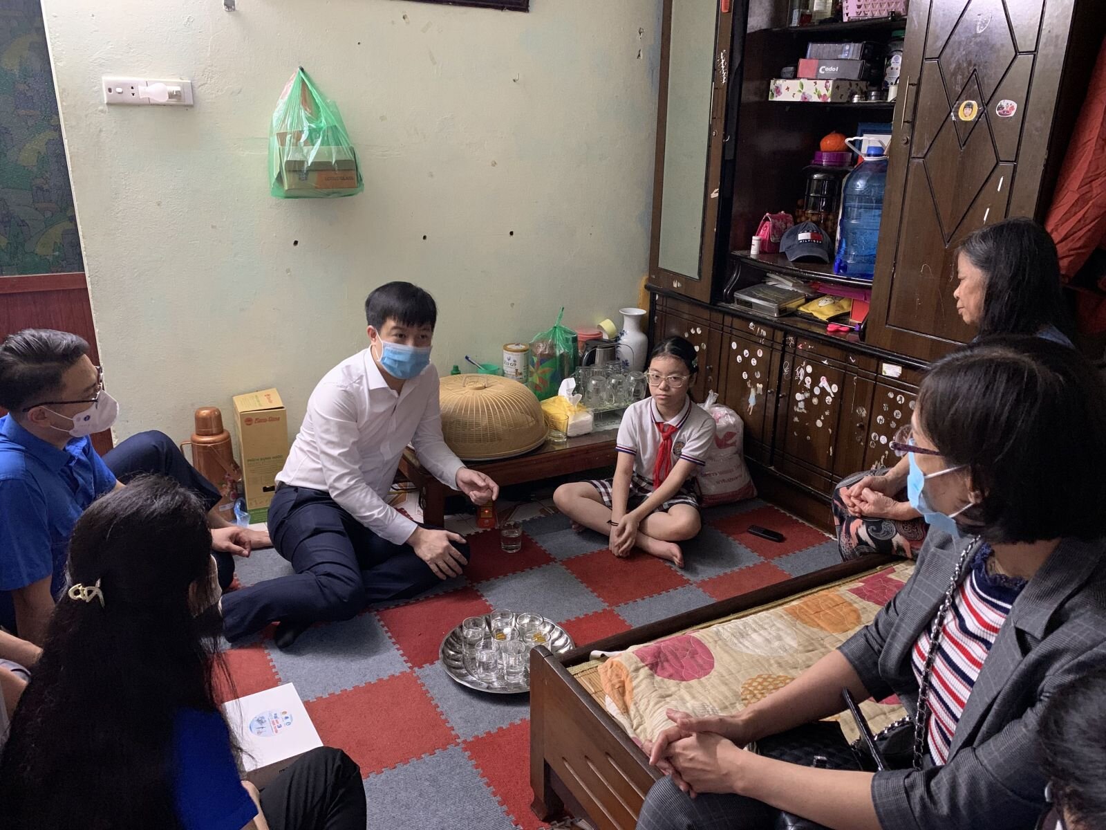 Đồng hành cùng em đến trường.