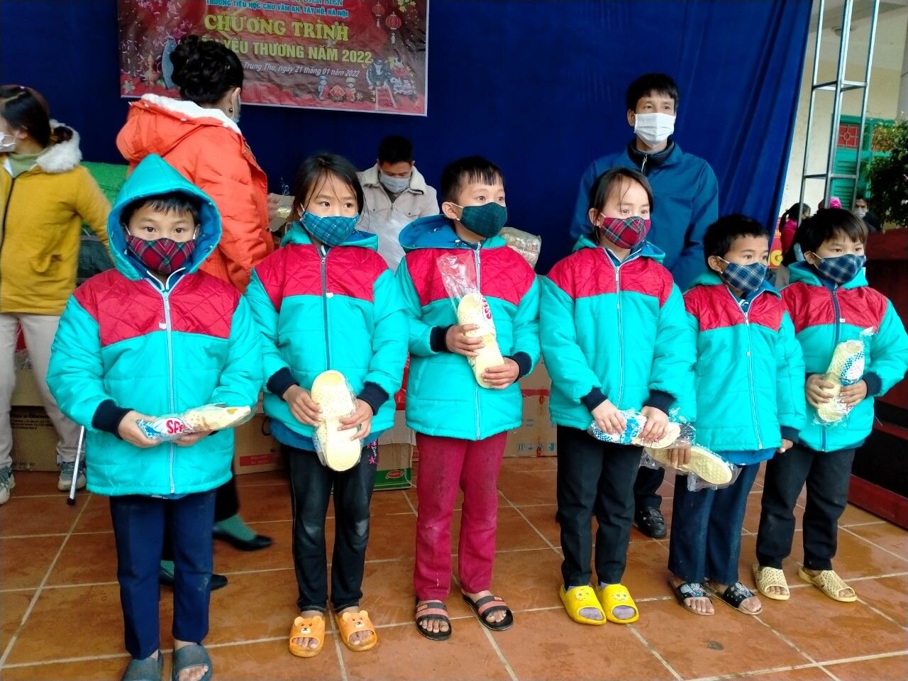 ÁO ẤM TẶNG BẠN