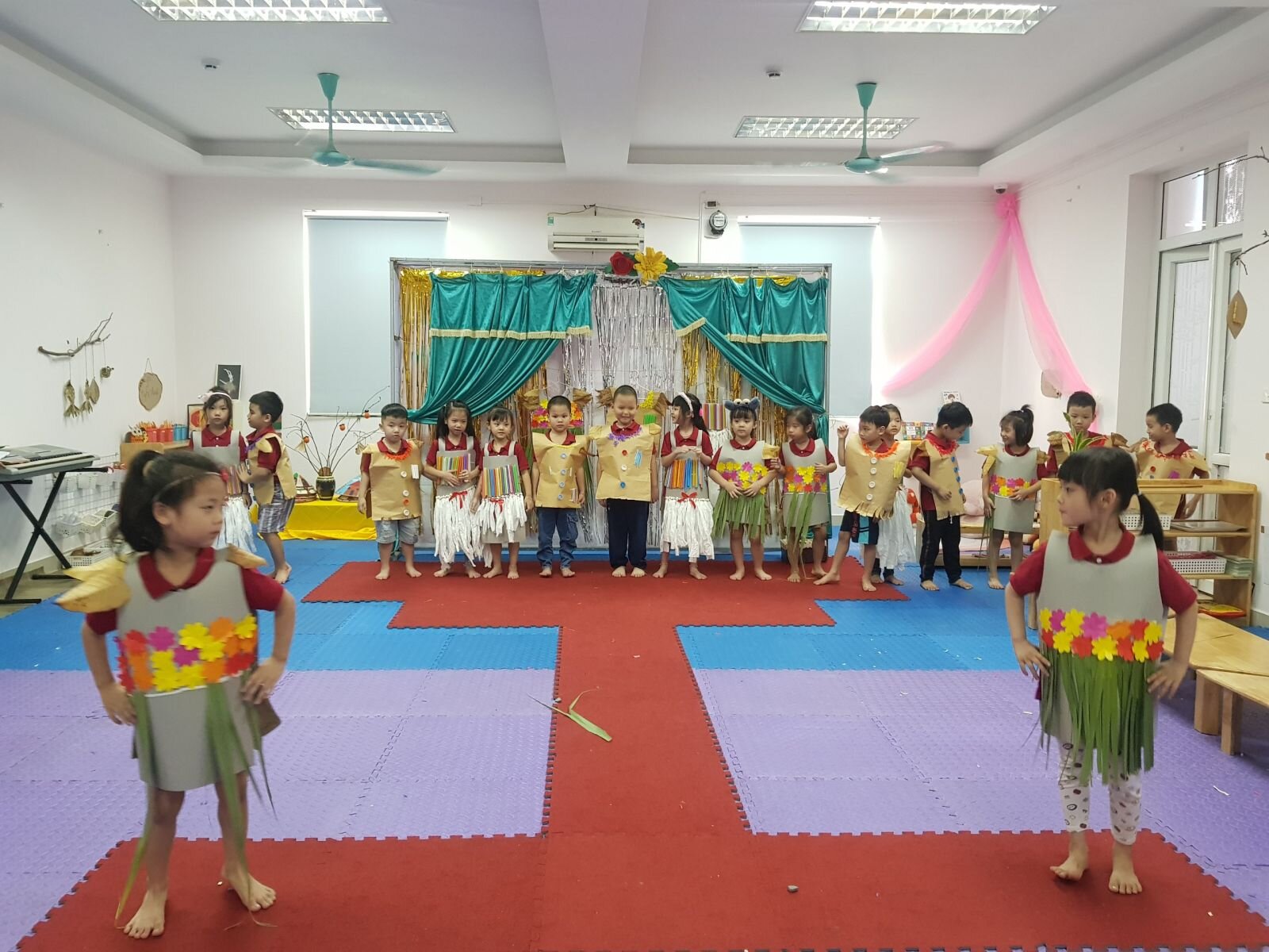 Bé trang trí thời trang