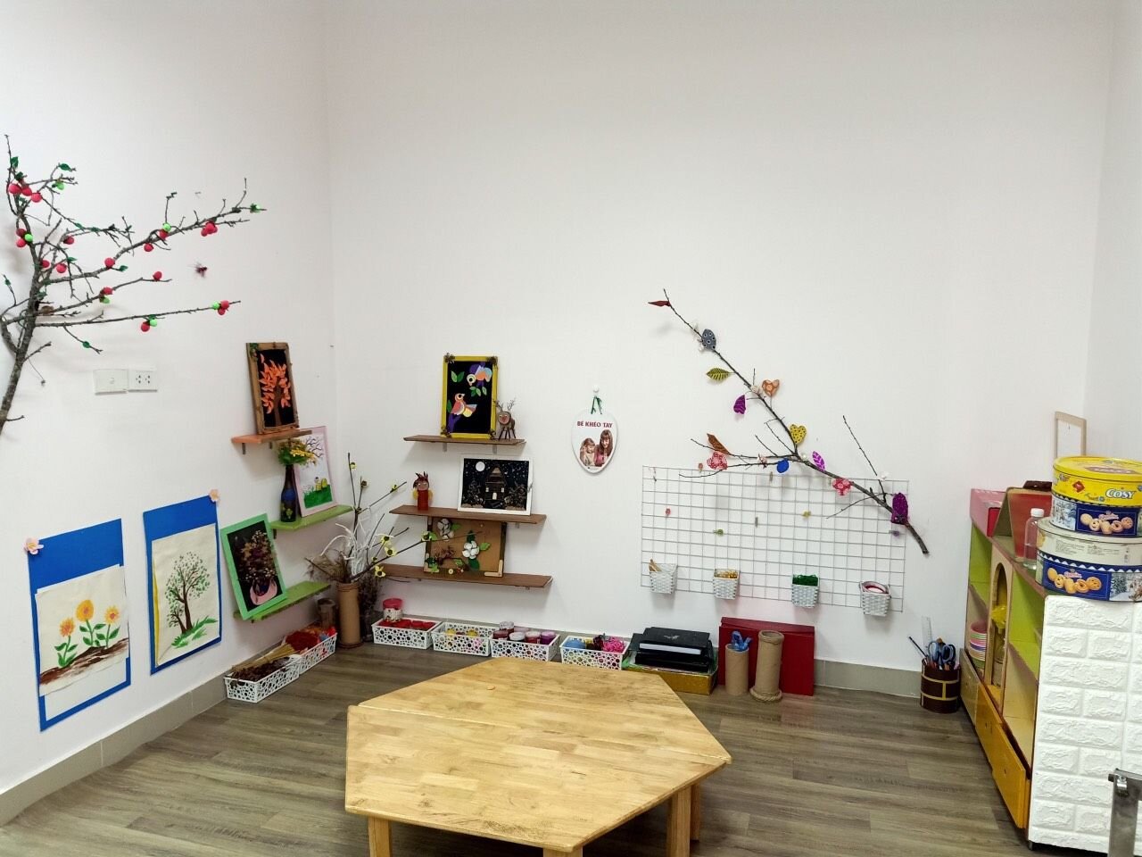 Trường Mầm non Tứ Liên chuẩn bị tốt công tác đón trẻ quay lại trường sau thời gian nghỉ dịch Covid-19