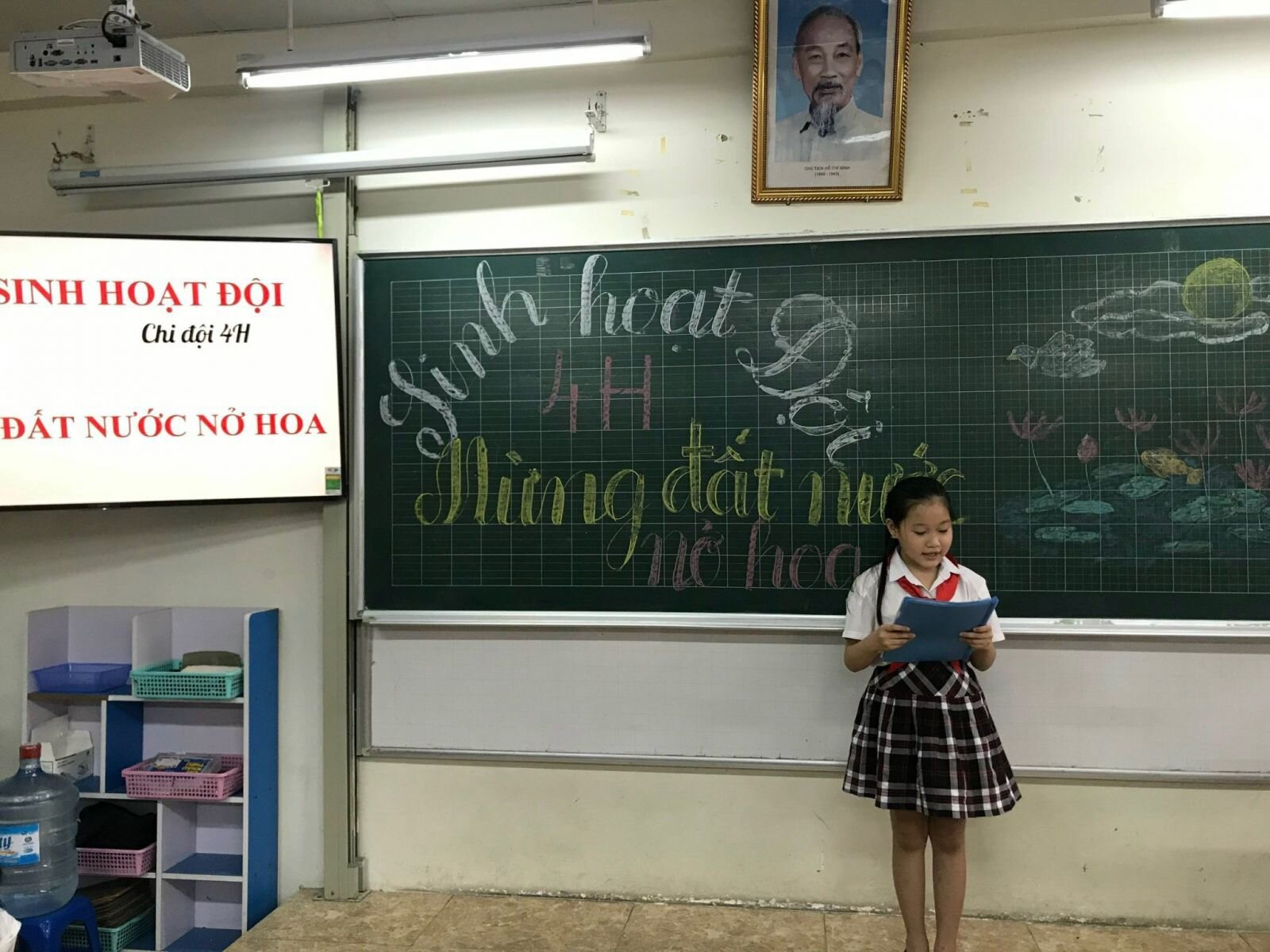 SINH HOẠT ĐỘI THÁNG 4