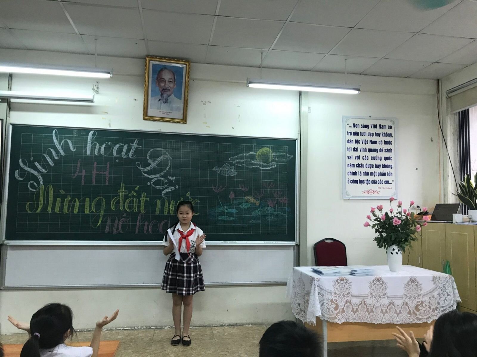 SINH HOẠT ĐỘI THÁNG 4