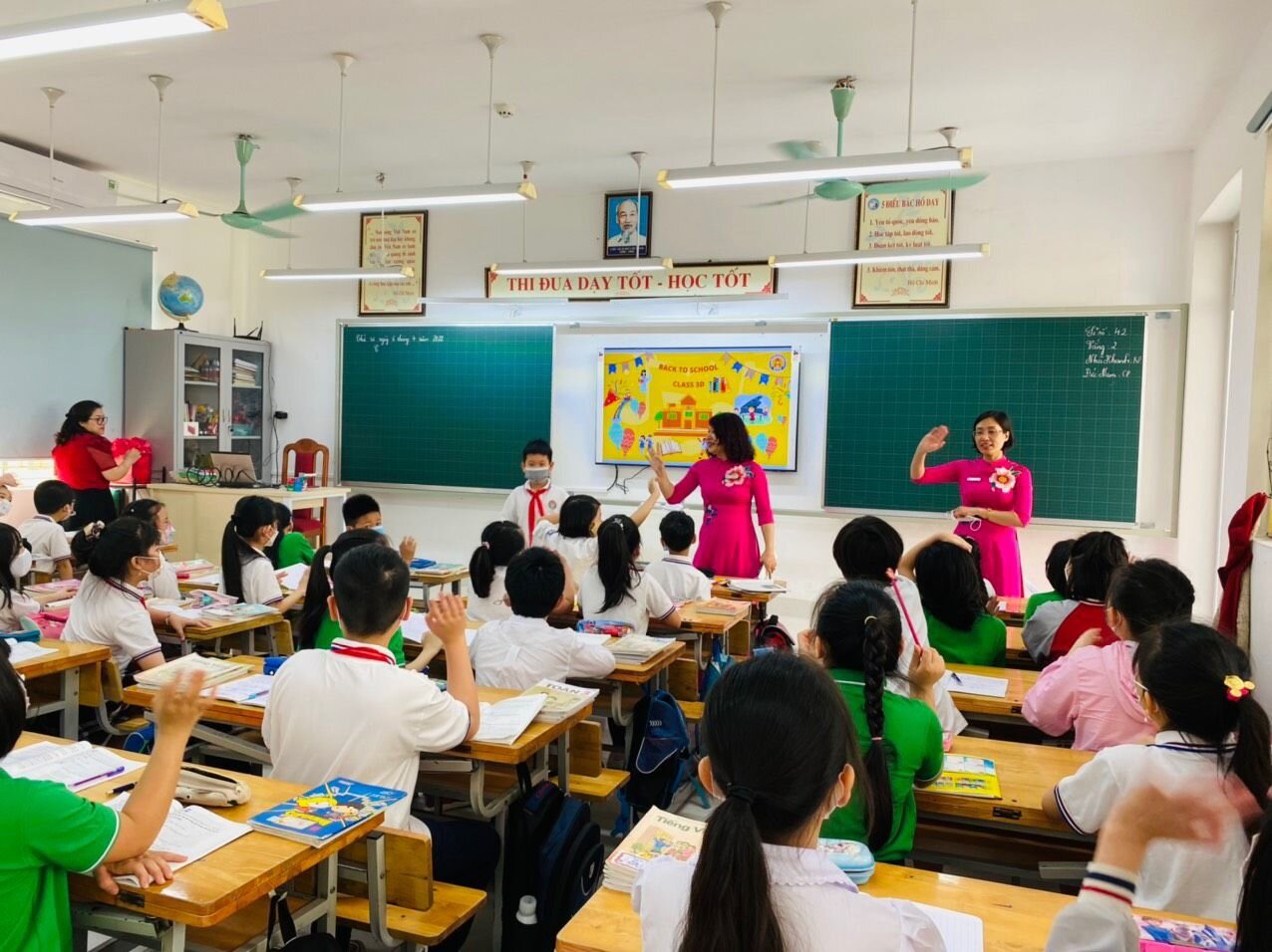 Vui sao ngày tới trường!