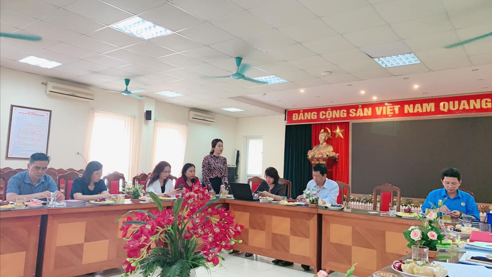 Kiểm tra việc chấp hành Điều lệ Công đoàn và công tác quản lý tài chính Công đoàn năm học 2021- 2022