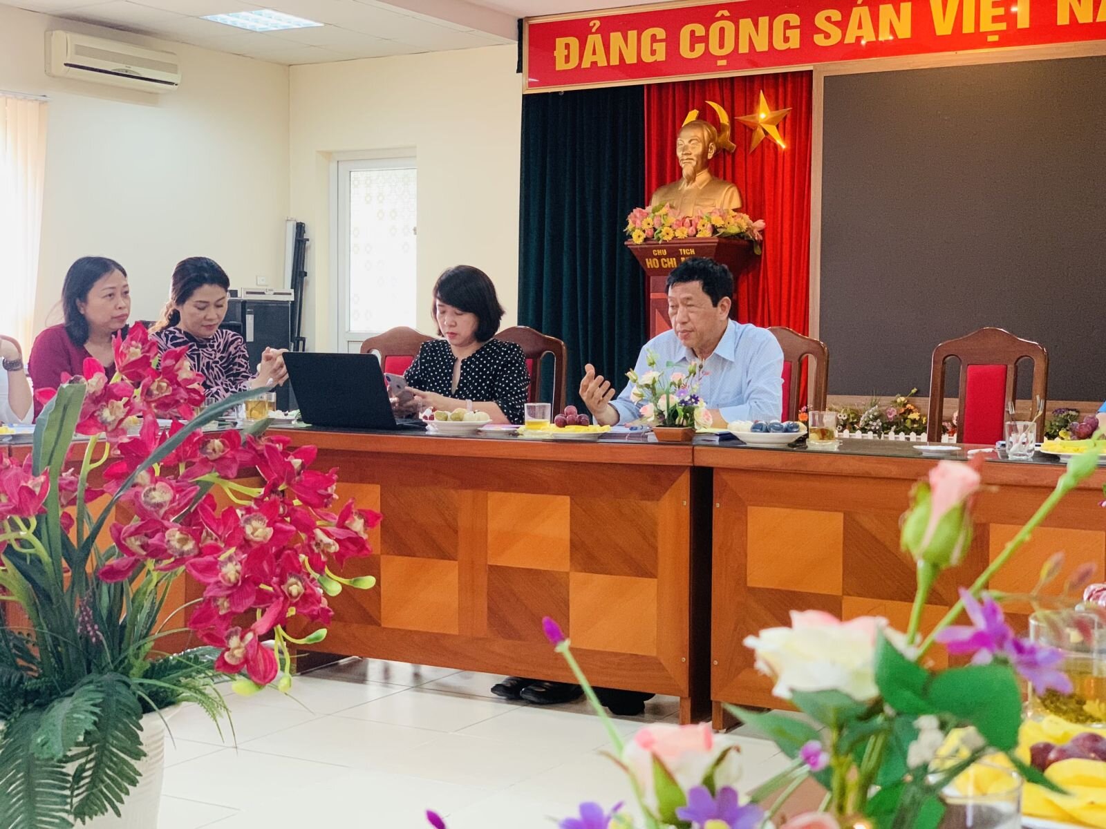 Kiểm tra việc chấp hành Điều lệ Công đoàn và công tác quản lý tài chính Công đoàn năm học 2021- 2022