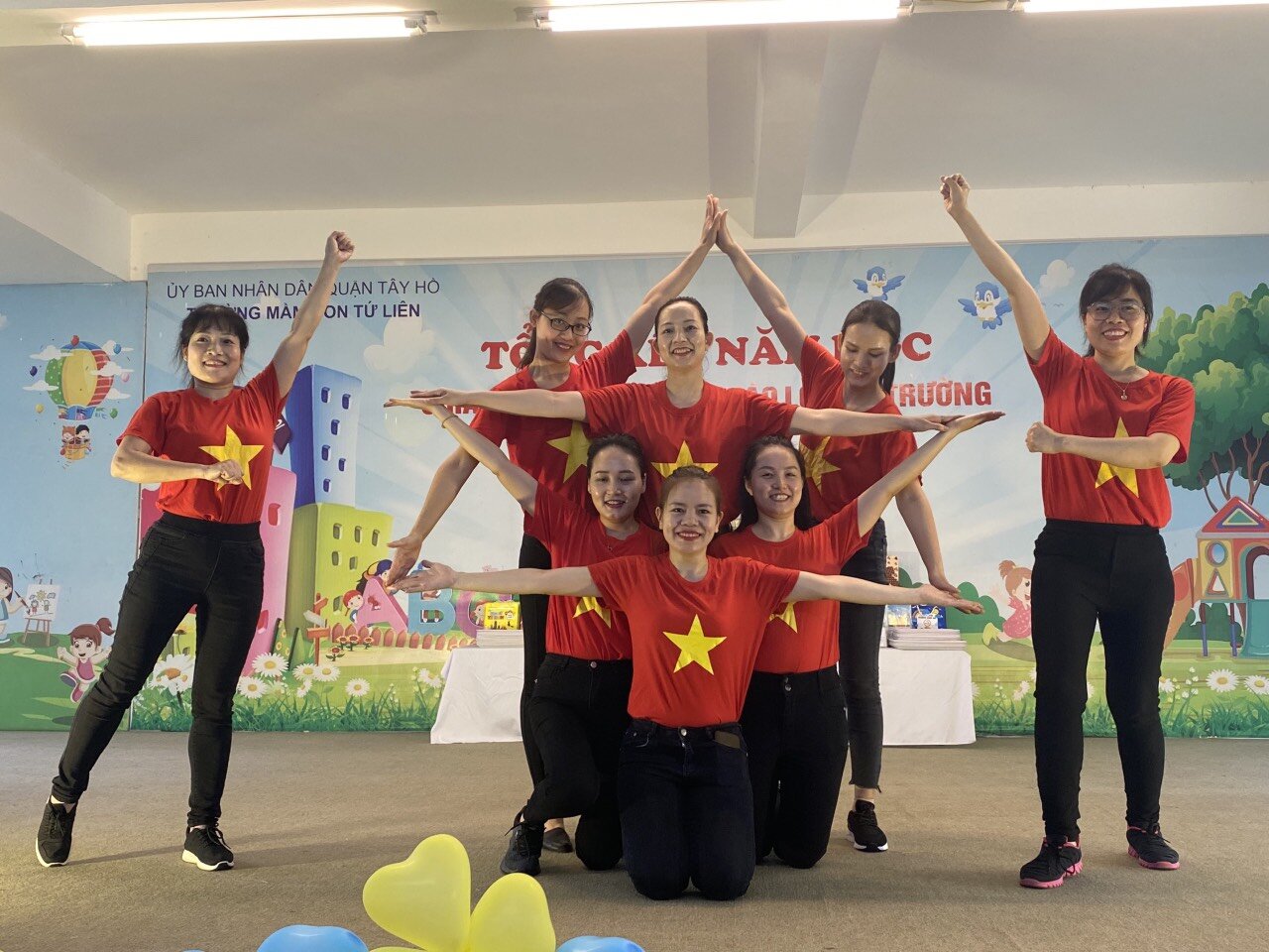 Trường Mầm non Tứ Liên tổ chức chương trình