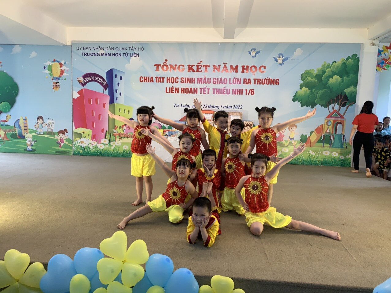 Trường Mầm non Tứ Liên tổ chức chương trình