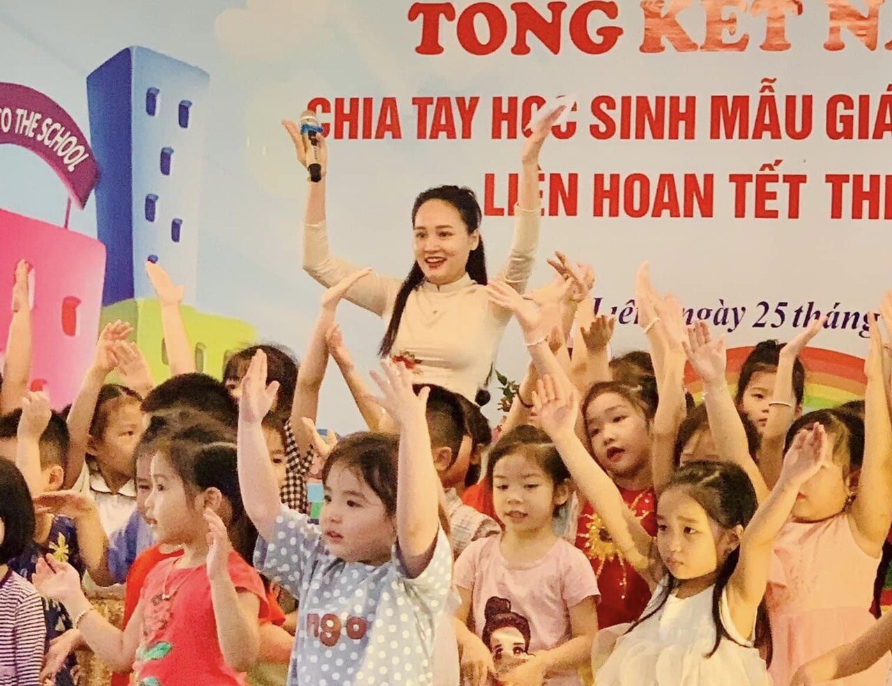 Trường Mầm non Tứ Liên tổ chức chương trình