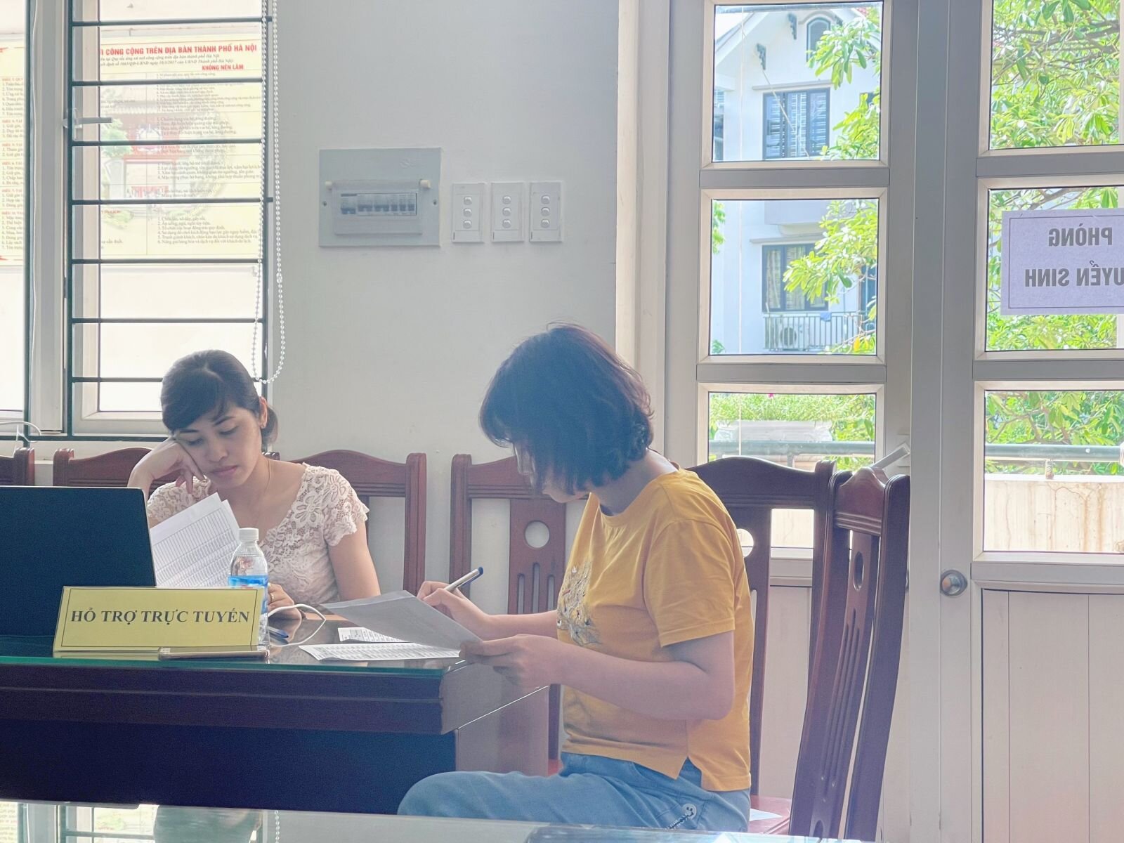 📸 Trường Tiểu học Nhật Tân tích cực hỗ trợ CMHS đăng ký tuyển sinh trực tuyến trong ngày tuyển sinh trực tuyến thứ hai 💕