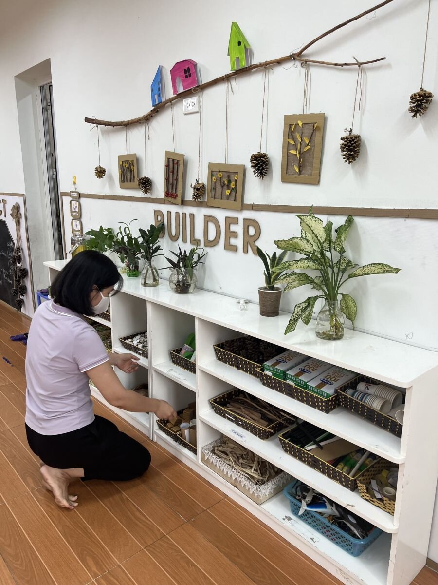 Trường MN Phú Thượng thực hiện tổng vệ sinh, dọn dẹp, chuẩn bị cơ sở vật chất đón trẻ tựu trường năm học 2022-2023