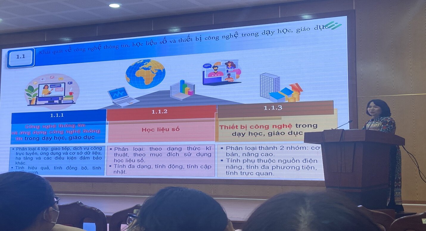 TIỂU HỌC NHẬT TÂN THAM GIA BỒI DƯỠNG KIẾN THỨC: VAI TRÒ CỦA CÔNG NGHỆ THÔNG TIN, HỌC LIỆU SỐ VÀ THIẾT BỊ CÔNG NGHỆ TRONG DẠY HỌC, GIÁO DỤC HỌC SINH TIỂU HỌC.