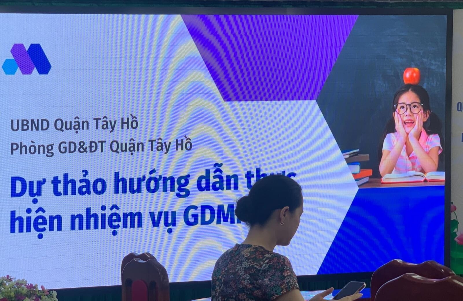 Phòng GDĐT Tây Hồ đã tổ chức Hội nghị Tổng kết năm học 2021-2022 và Triển khai nhiệm vụ năm học 2022-2023 cấp học Mầm non.