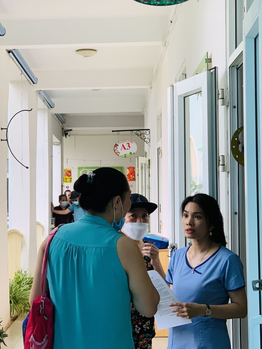 ĐẨY MẠNH CÁC BIỆN PHÁP TUYÊN TRUYỀN, CHUNG TAY ĐẨY NHANH TIẾN ĐỘ TIÊM VẮC XIN PHÒNG, CHỐNG COVID-19 CHO TRẺ 5 TUỔI