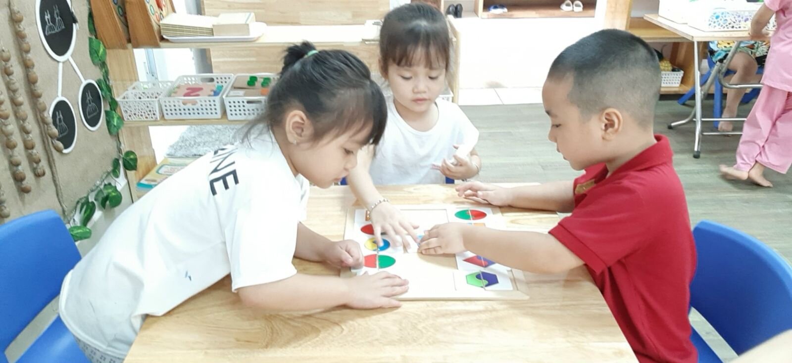 Hoạt động góc của các bé MGN