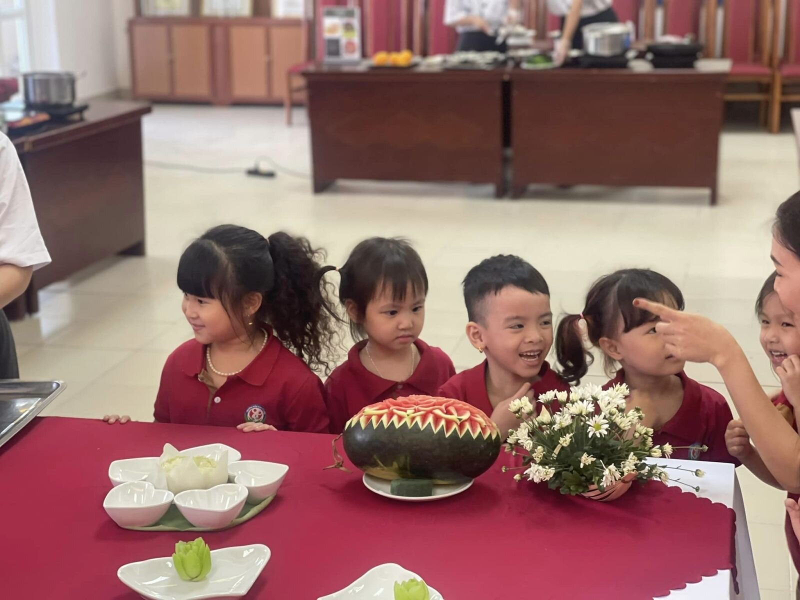 👨‍🍳👩‍🍳THI THỰC HÀNH CHẾ BIẾN MÓN ĂN TRONG HỘI THI “ GIÁO VIÊN- NHÂN VIÊN GIỎI” CẤP TRƯỜNG NĂM HỌC 2023-2024