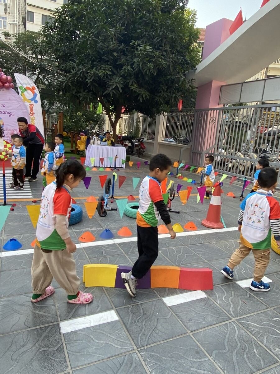 CỤM TRƯỜNG MẦM NON THÀNH PHỐ HÀ NỘI TỔ CHỨC SƠ KẾT 2 NĂM THỰC HIỆN CHUYÊN ĐỀ “XÂY DỰNG TRƯỜNG HỌC LẤY TRẺ LÀM TRUNG TÂM” GIAI ĐOẠN 2021-2025