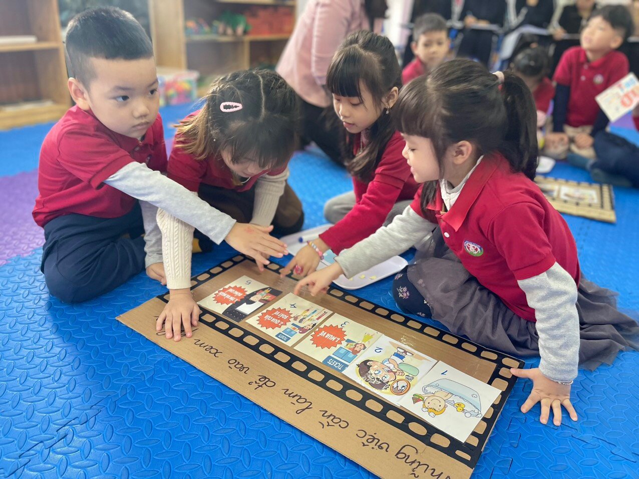 📍HOẠT ĐỘNG KIẾN TẬP TẠI TRƯỜNG MN TỨ LIÊN CHUYÊN ĐỀ LỒNG GHÉP GIÁO DỤC LỄ GIÁO- KỸ NĂNG SỐNG CHO TRẺ MẦM NON.